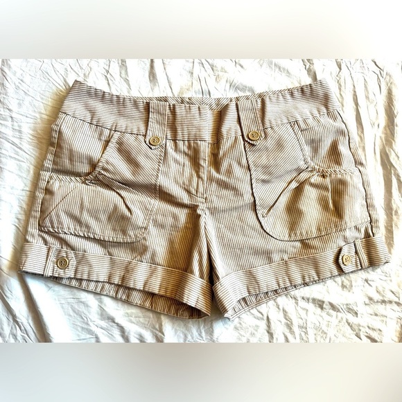 Studio Y Pants - Studio Y Women's Tan Striped Shorts Size 7/8
